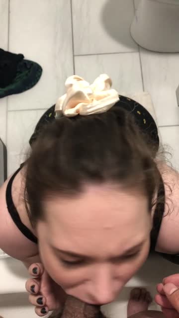 amateur blowjob boobs free porn video