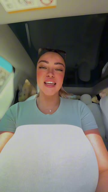 natural tits r/tiktits tits bouncing tits huge tits 