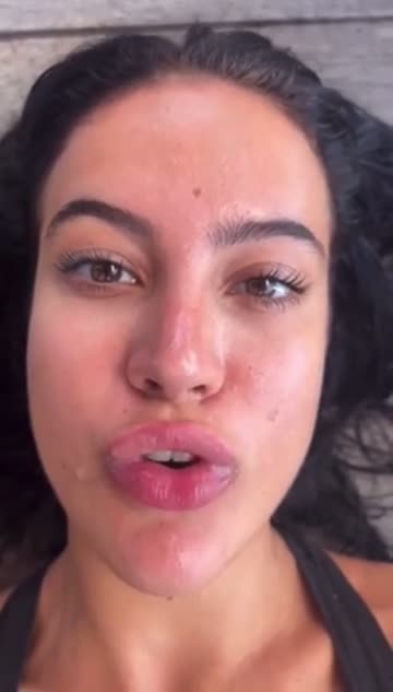 solo cute babe 