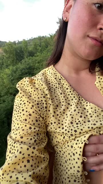 natural tits cute big tits 