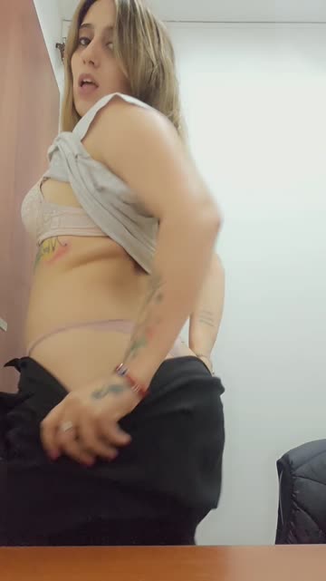 amateur ass big tits free porn video