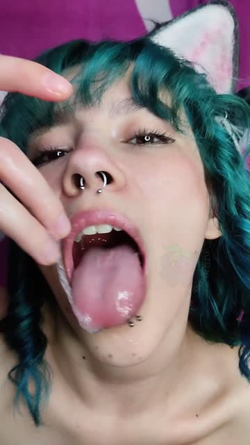 cute r/catgirls saliva free porn video
