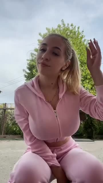 sport teen blonde huge tits sex video