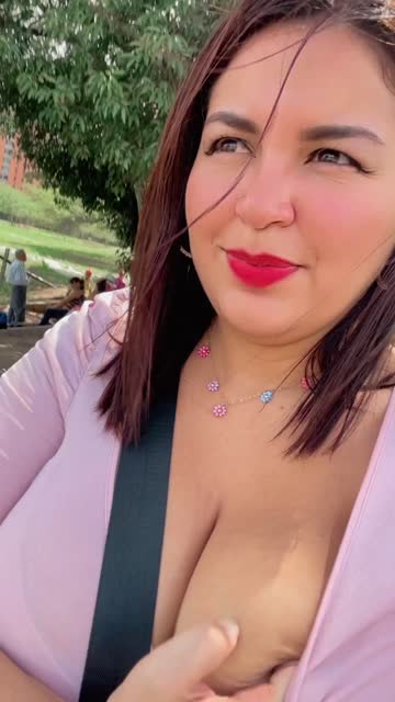 amateur big tits ass 