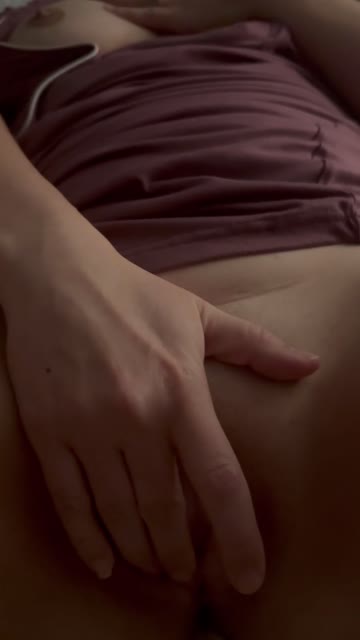 babe milf pussy masturbating amateur hot video