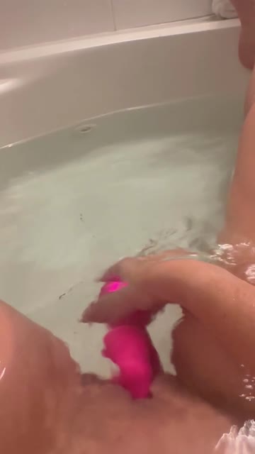 pov milf masturbating porn video