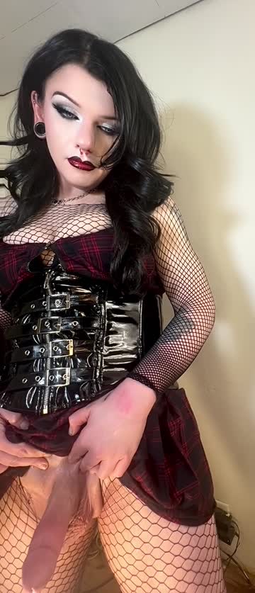 transexual goth girlcock 