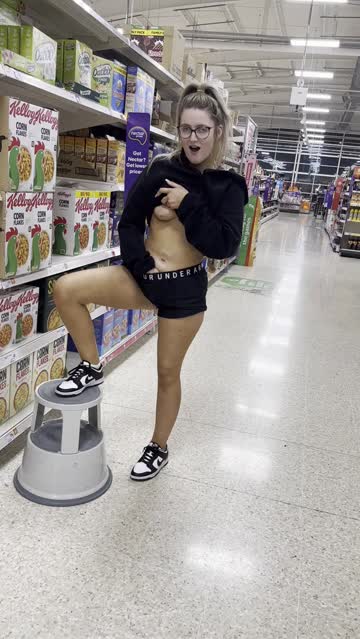 tits teen blonde hot video