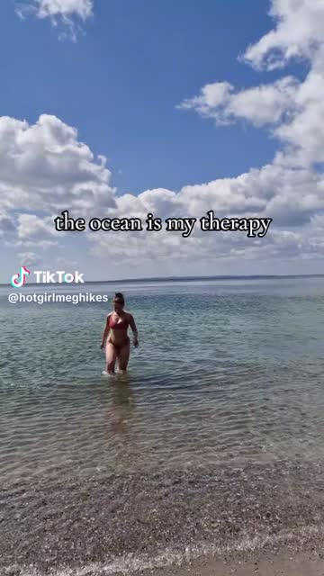 beach bikini exhibitionist 