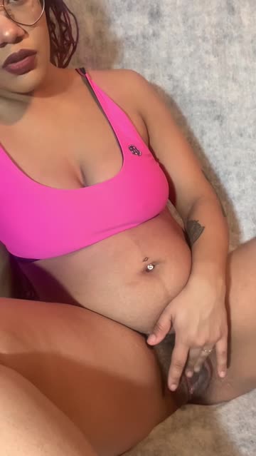 pregnant wet pussy masturbating thick cute tight pussy 