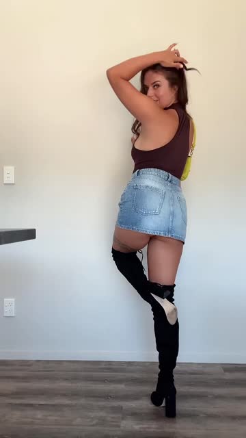 onlyfans brunette skirt babe boots sfw nsfw video