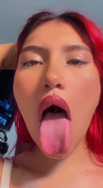 latina lips ahegao 