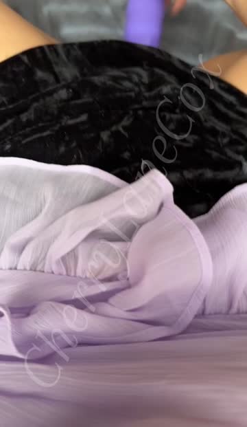 dildo skirt squirting hot video