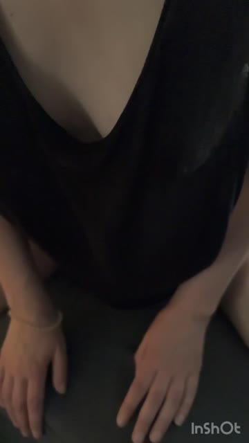 solo brunette onlyfans tits sex video