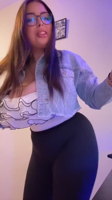r/tiktits big tits glasses tiktok 