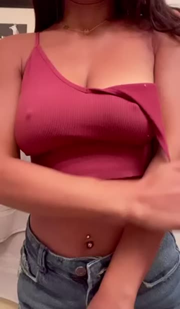 fansly big tits boobs tit worship titty drop 