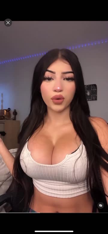 brunette latina tits big tits xxx video