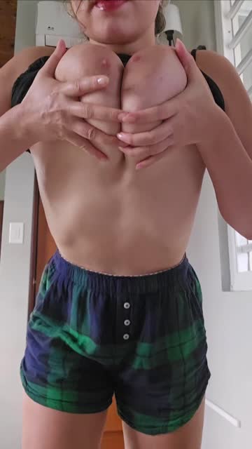 tits big tits petite titty drop nsfw video