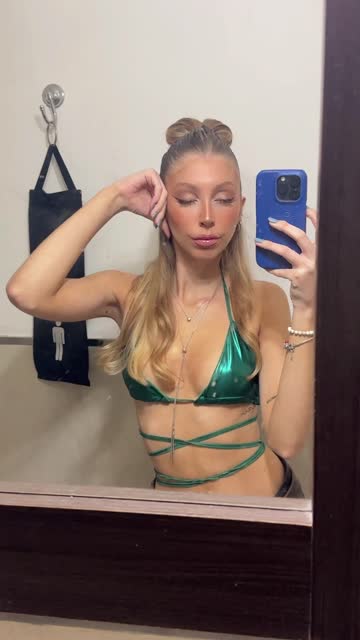 amateur big tits ass 