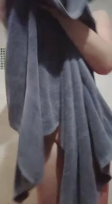 bathroom big tits redhead nsfw video