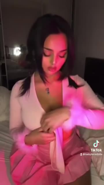 curvy big tits titty drop xxx video