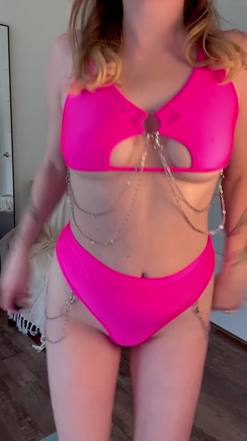 dancing milf underboob blonde 