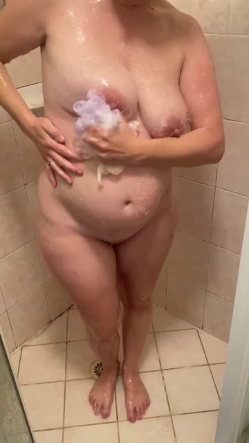 big tits shower pregnant free porn video