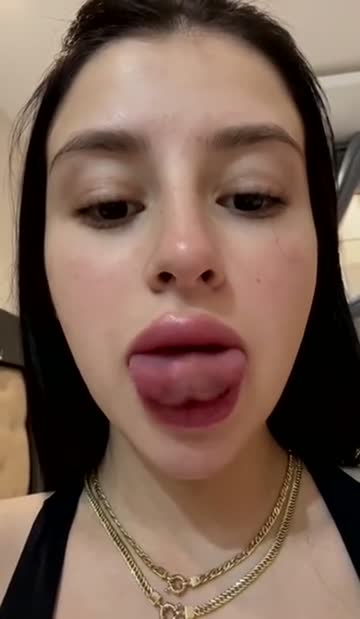 bouncing titty drop college 