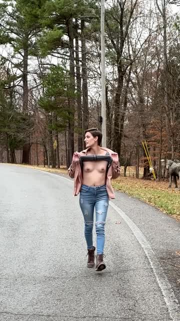 amateur short hair brunette outdoor natural tits public porn video
