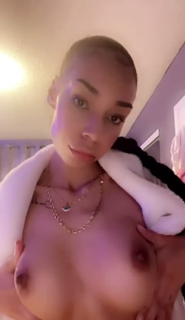 latina tits amateur onlyfans cute big tits boobs nsfw video