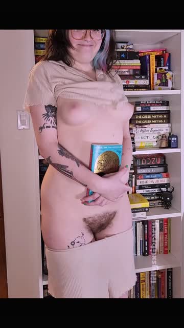 hairy pussy boobs hairy thick curvy amateur 