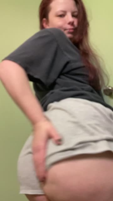 ass spanking pawg booty tease petite porn video