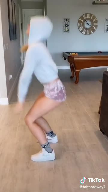 twerking white girl amateur babe hot video