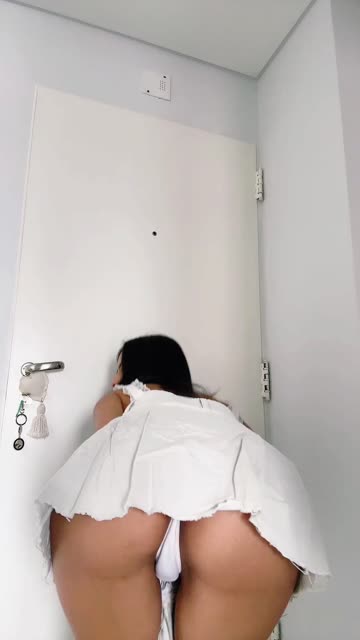 solo latina brunette sex video