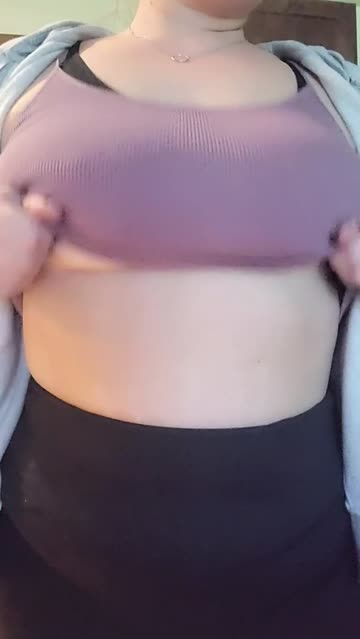 curvy milf big tits tits nsfw video