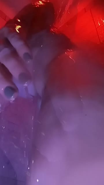 milf pussy shower nsfw video