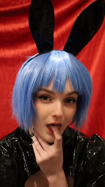bunny blowjob cosplay 