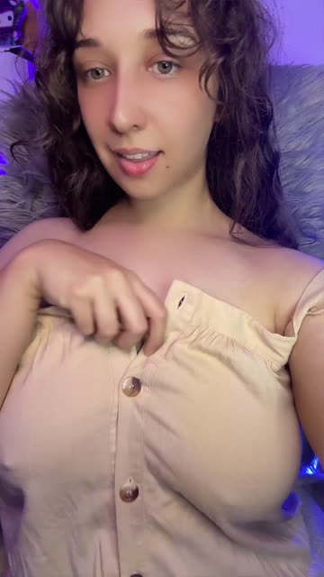natural tits latina boobs hot video