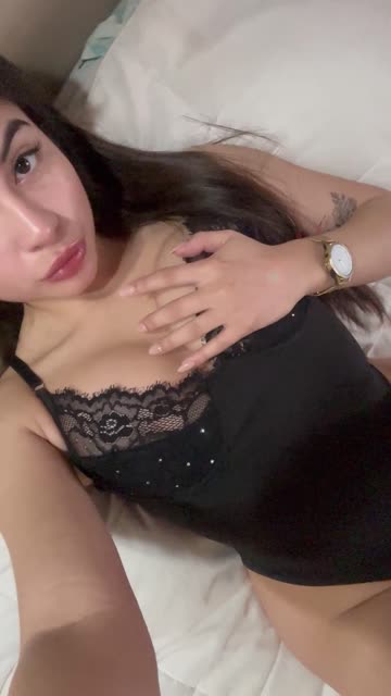 boobs amateur brunette 