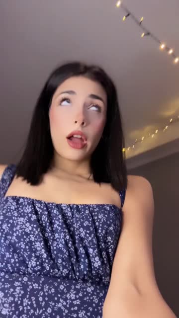 cute onlyfans petite nsfw video