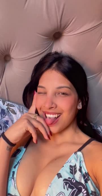 amateur big tits ass nsfw video