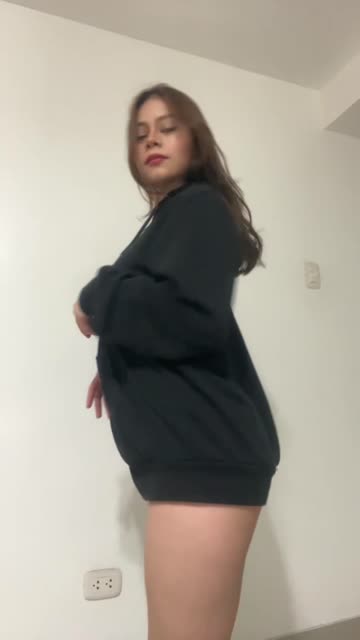 solo latina brunette porn video