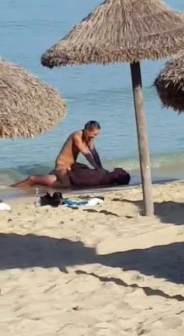 beach public caught free porn video
