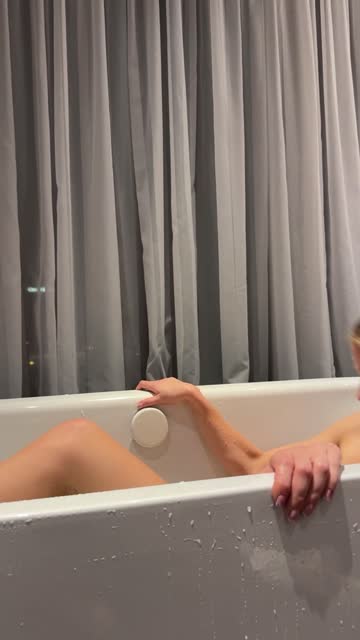 tits teen blonde free porn video