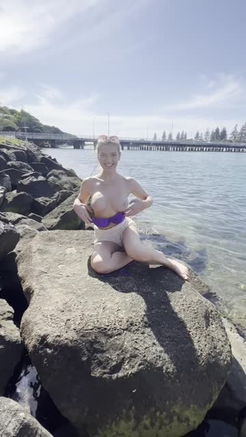 teen public flashing big tits tits boobs nsfw video