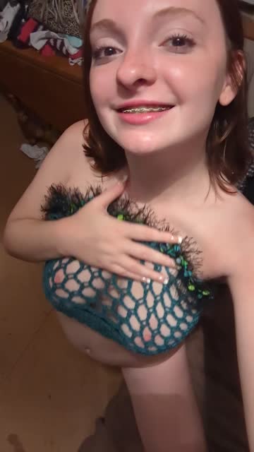 tease homemade bouncing tits boobs 