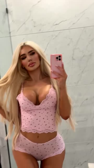 blonde bathroom sexy free porn video