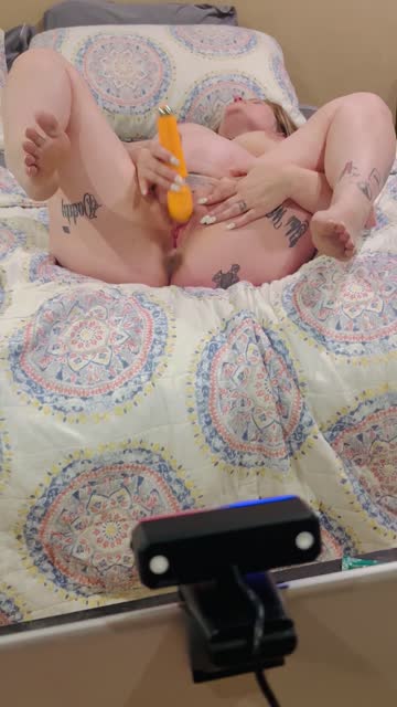 pregnant vibrator big tits nsfw video