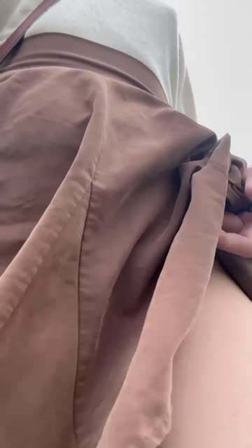 short hair pussy exhibitionist pussy lips exhibitionism flashing hairy pussy free porn video