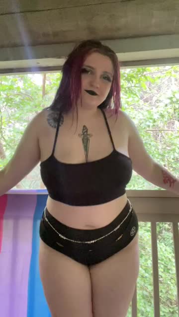 chubby goth thick 